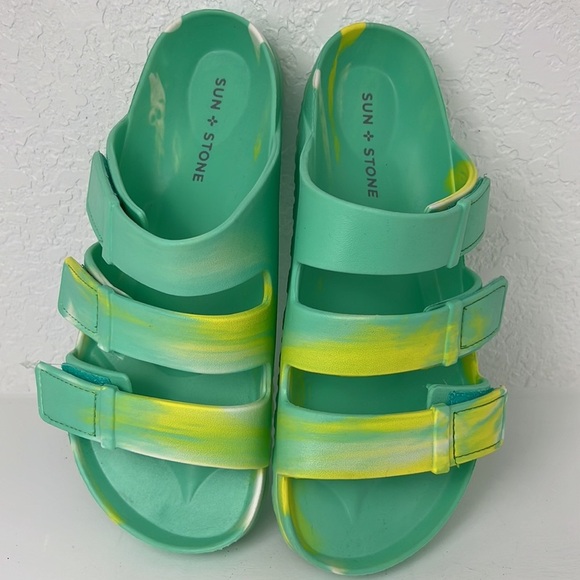Sun + Stone Green Yellow Bowie Beach Coastal Slide Slip On Sandal - Picture 2 of 4